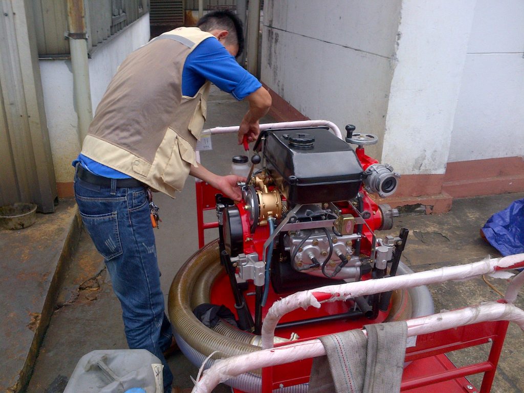 Sửa máy bơm nước nhanh