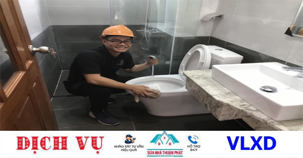 Thợ thay bồn cầu